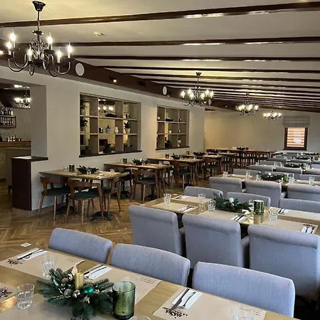 La кrechunu Hotel *