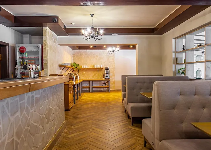 Hotel La кrechunu *